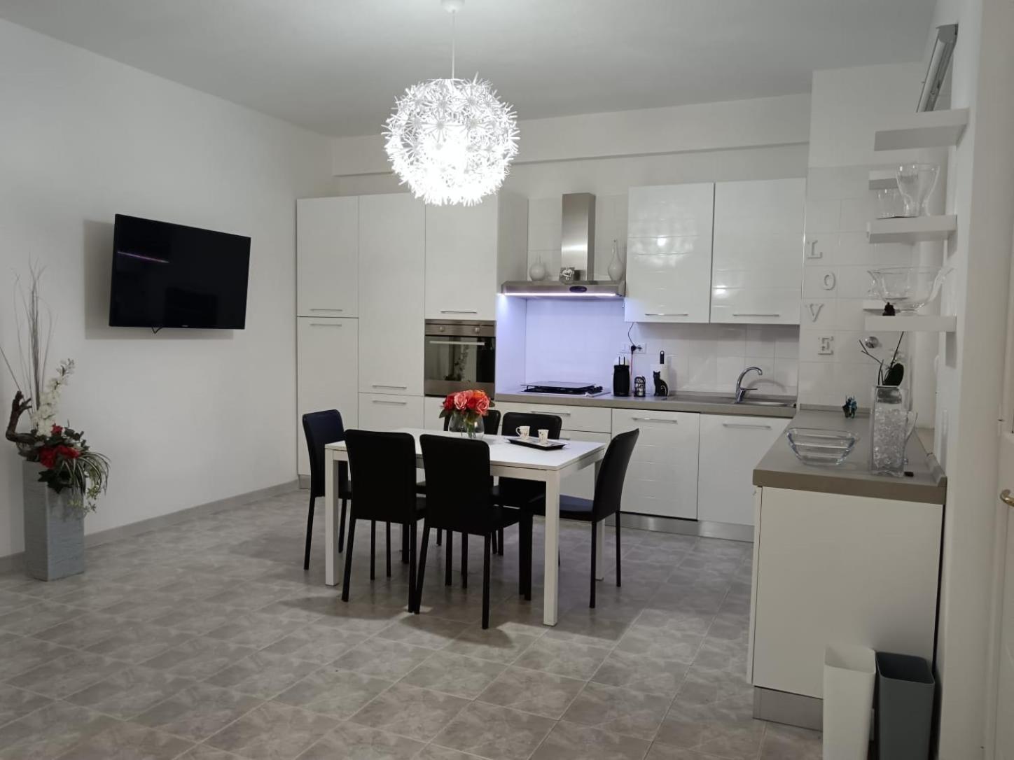 Parco Delle Rose Villa Сулмона Екстериор снимка