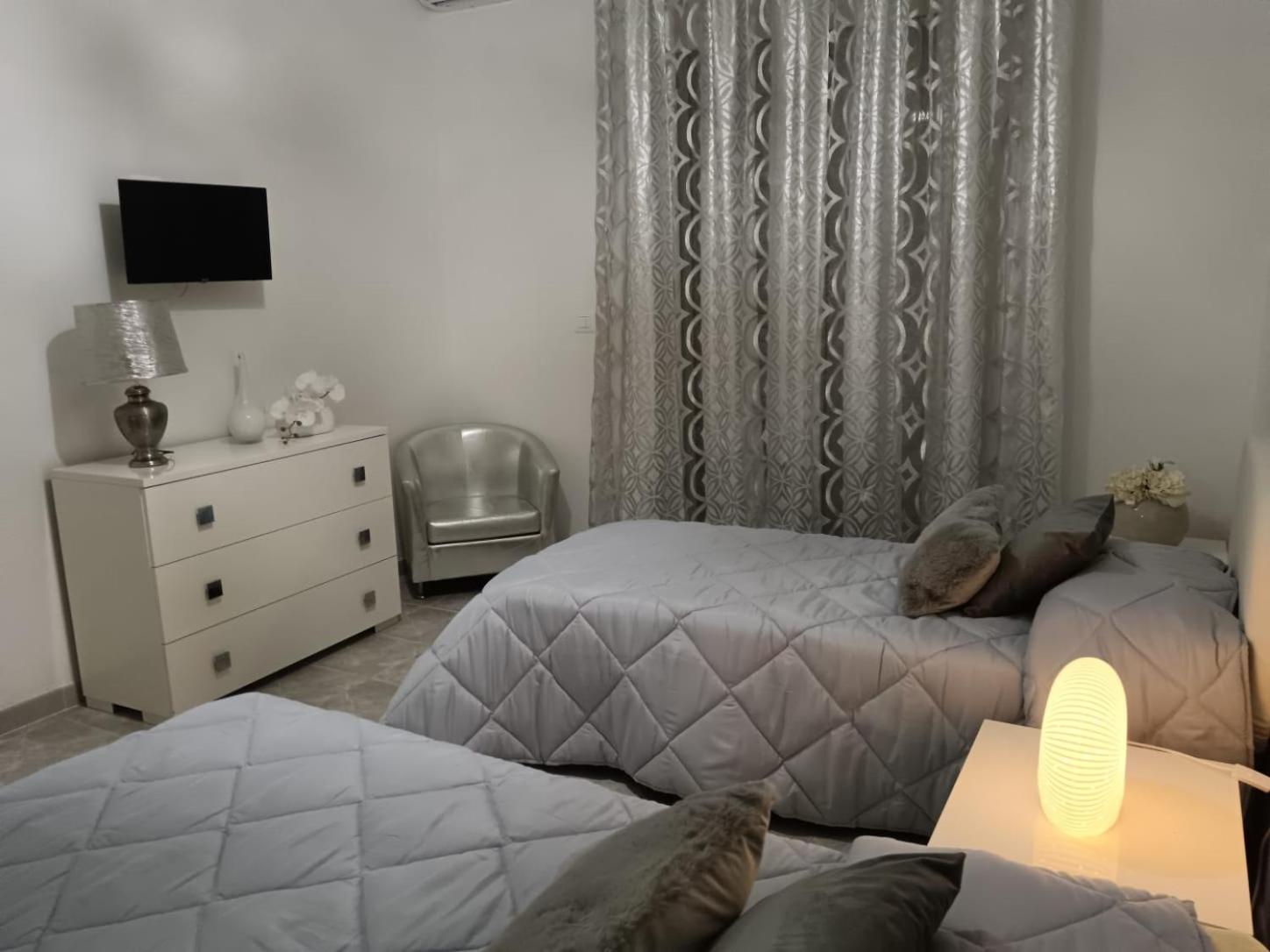 Parco Delle Rose Villa Сулмона Екстериор снимка